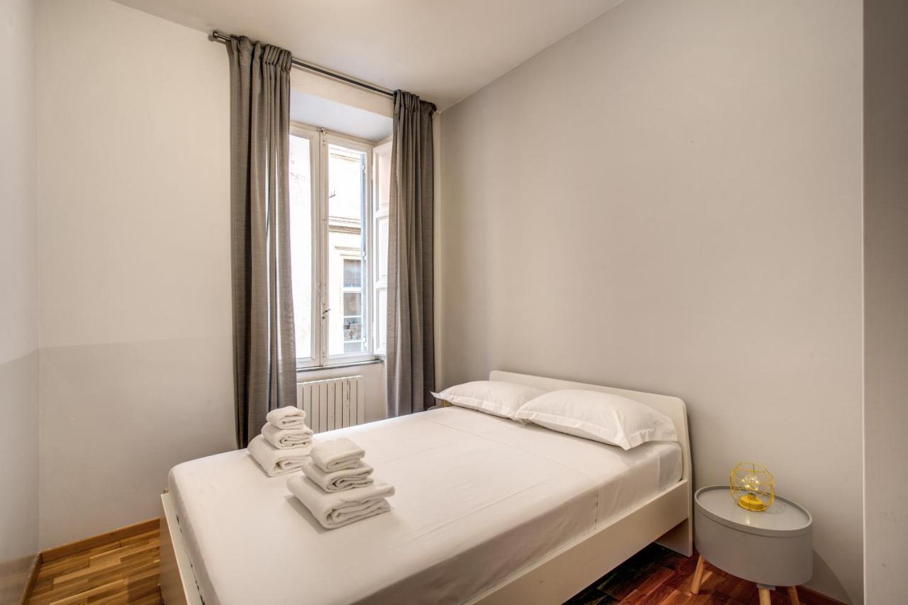 Family Room In Via Del Corso Central Roma Exterior foto